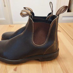 Blundstone ankle boots